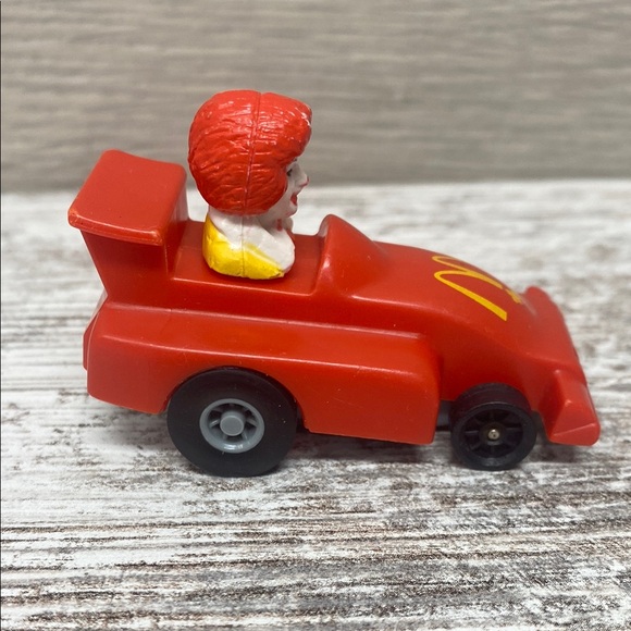 McDonald's Vintage Figures Playset - Picture 4 of 7